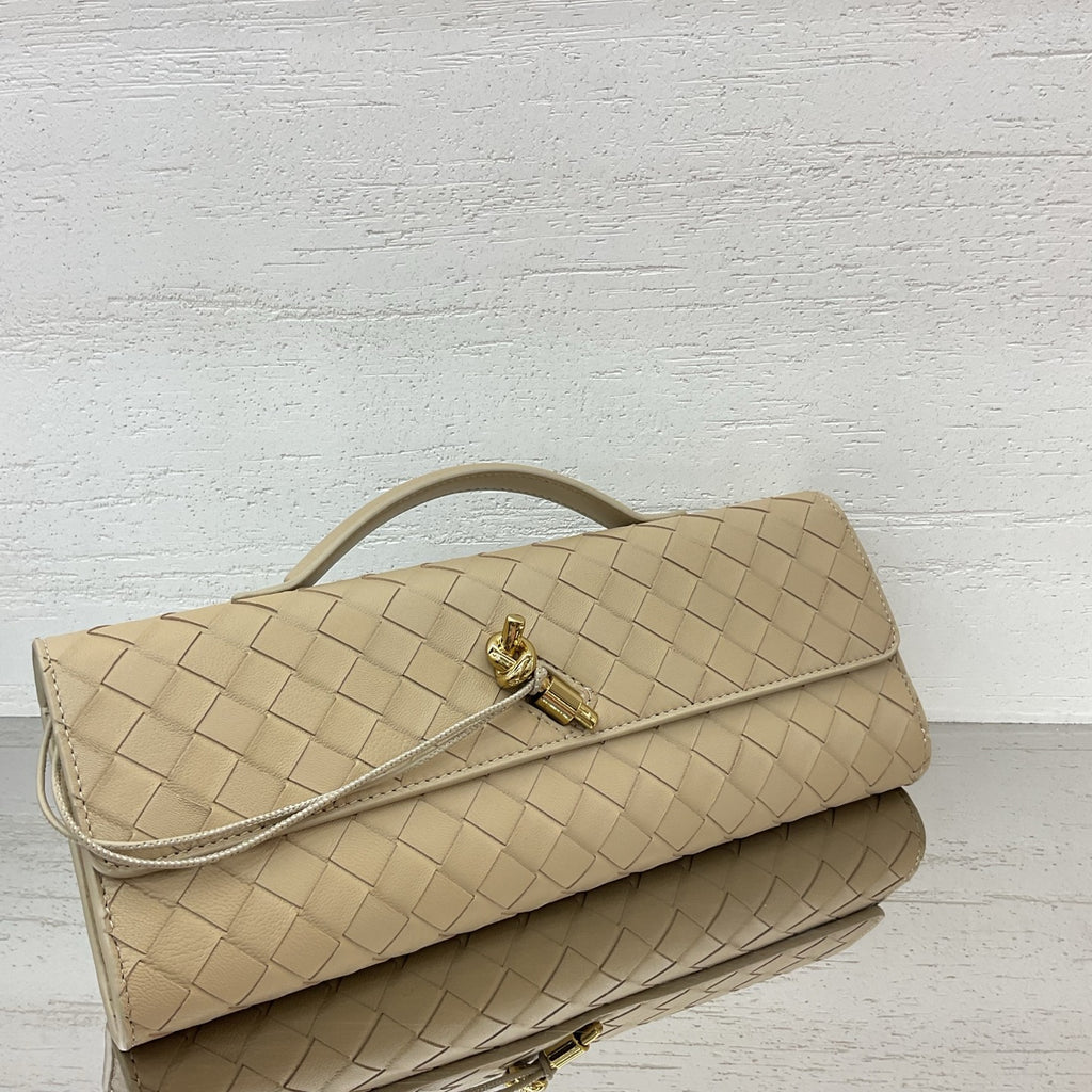 Andiamo Clutch 25