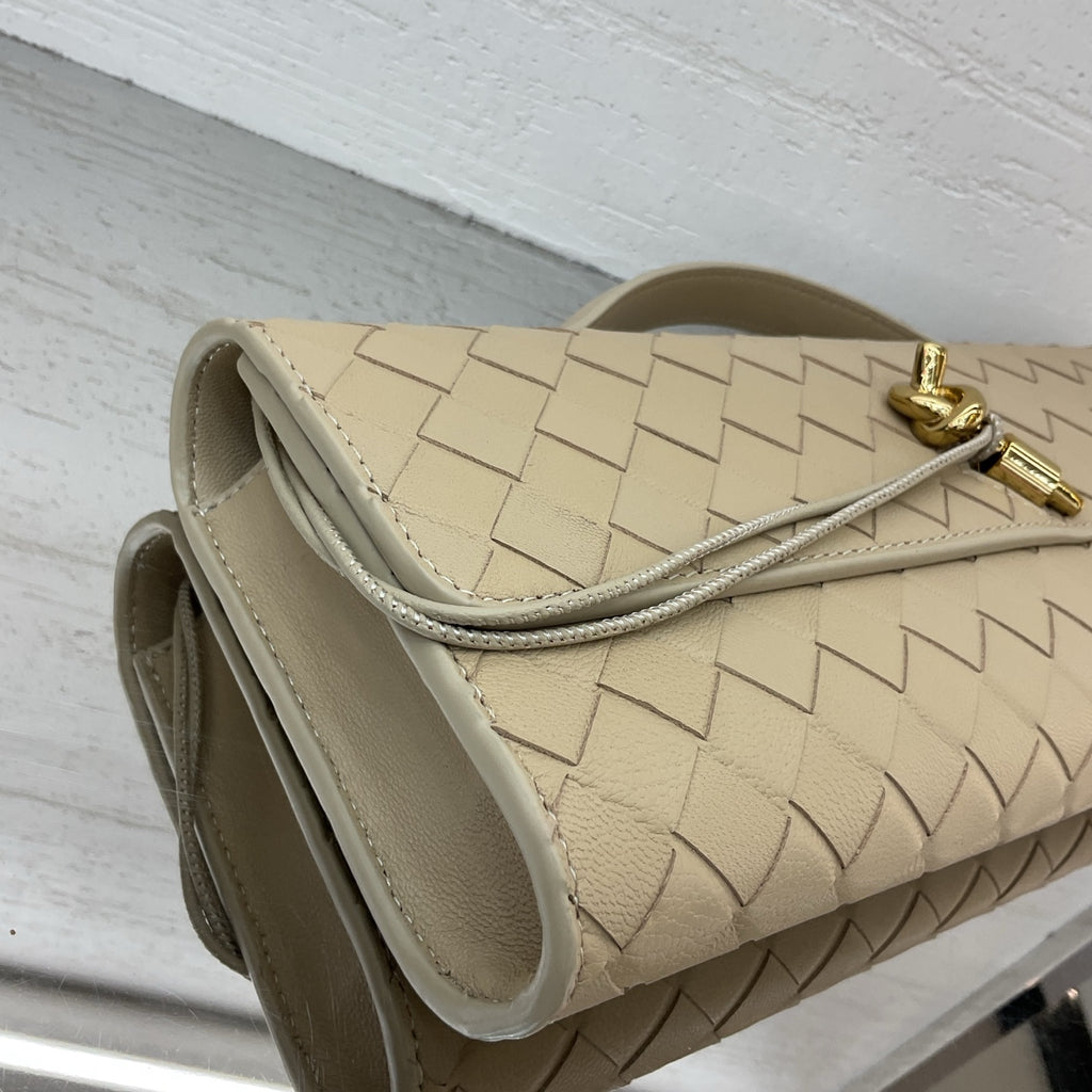 Andiamo Clutch 25