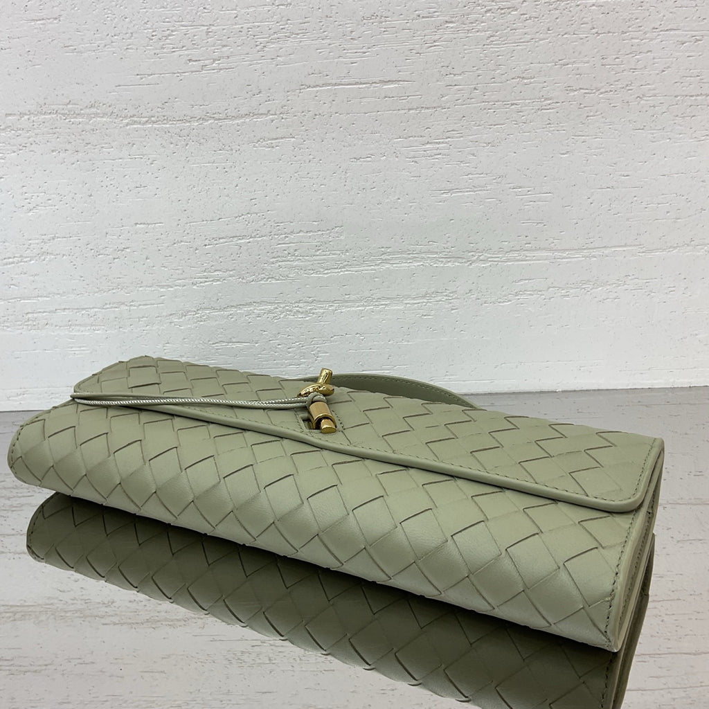 Andiamo Clutch 25